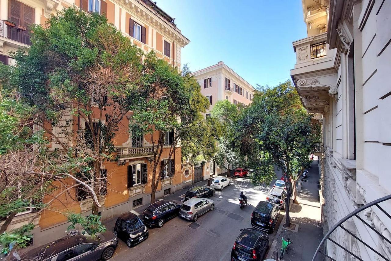 Appartamento "Corso - Cuore Di Roma" By FlatinRzym Zewnętrze zdjęcie